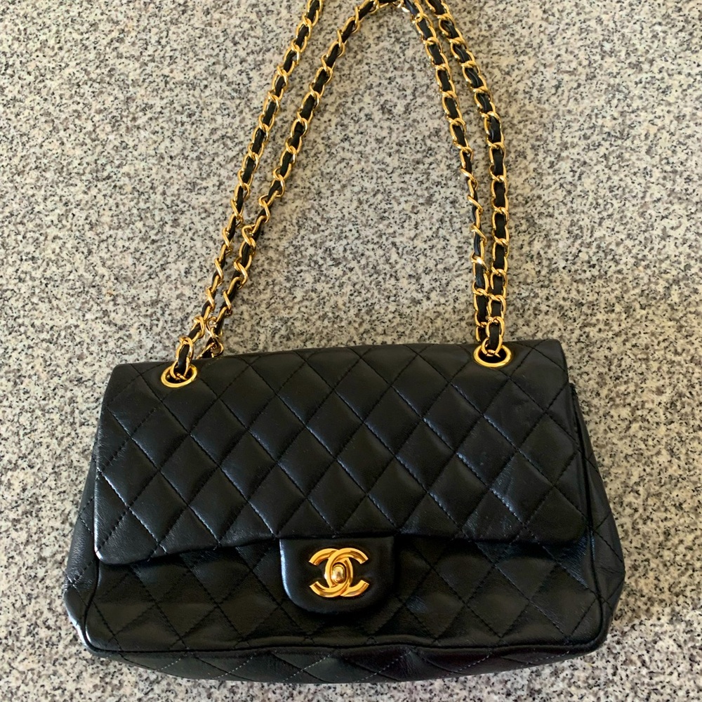 Chanel - Lambskin Quilted Medium Double Flap Black